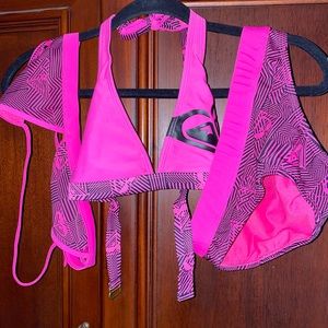 Roxy swim